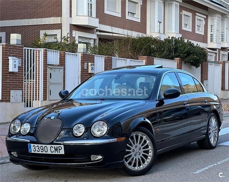 Negro Usado 2004 Jaguar S-Type Berlina | 5900 € (Precio justo) - Imagen 1/4