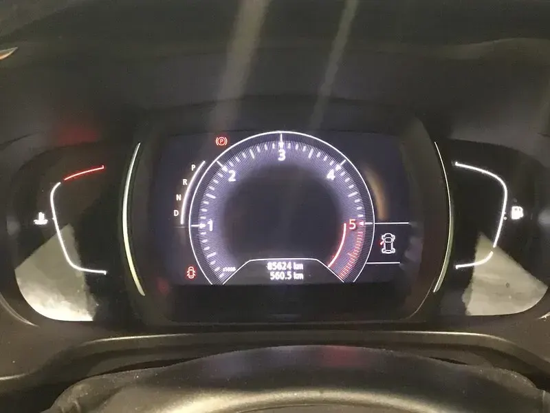 Usado Renault Kadjar Zen 116 CV (85 kW) 2021 Negro SUV
