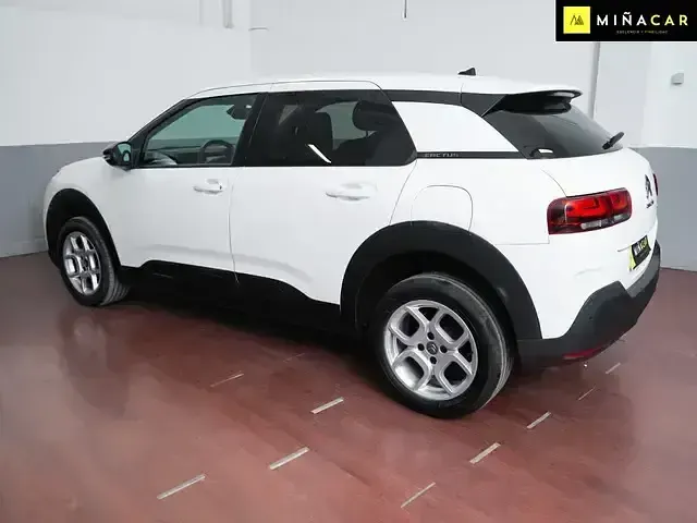 Usado Citroën C4 Cactus Shine 102 HP (75 kW) 2020 Branco Citadino