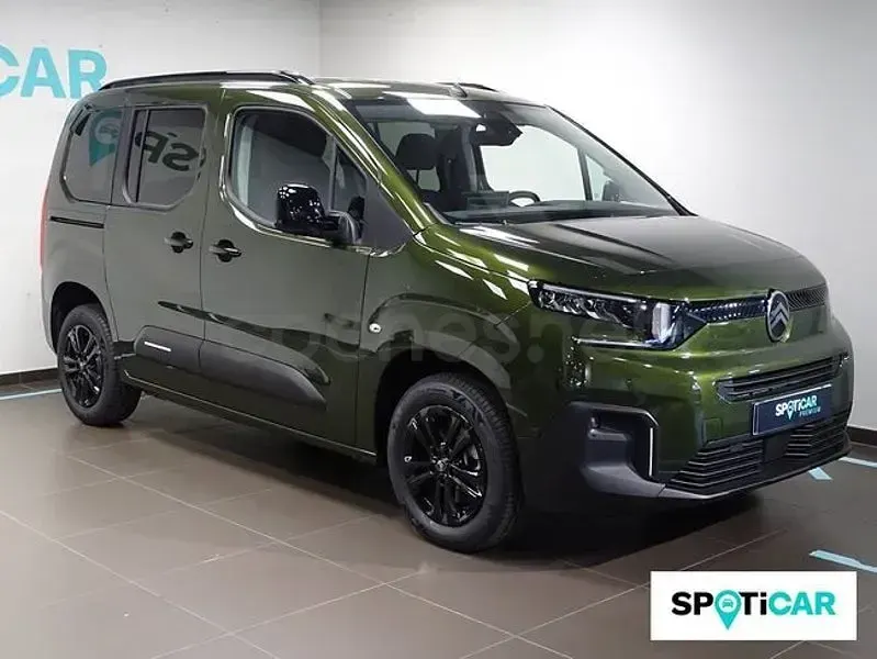 Nuevo Citroën Berlingo 100 CV (73 kW) 2026 Verde Monovolumen