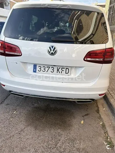 Usado VW Sharan Advance 150 CV (110 kW) 2017 Blanco Monovolumen