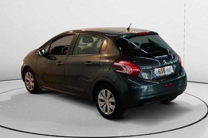 Usado Peugeot 208 Active 82 CV (60 kW) 2014 Utilitario