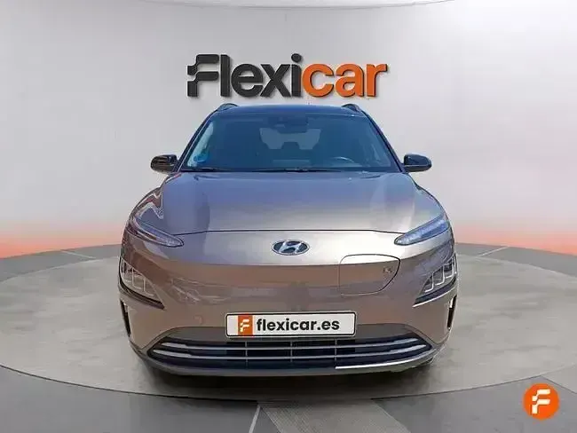 Usado Hyundai Kona 100 kW (136 CV) 2023 Marrón SUV