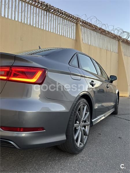 Usado Audi A3 S-Line 110 CV (80 kW) 2016 Gris / plata Berlina