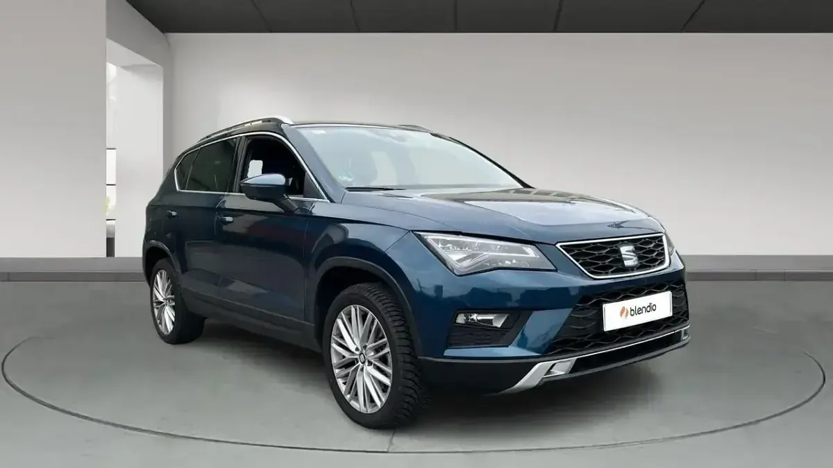 Usado Seat Ateca Style 150 CV (110 kW) 2017 Azul SUV