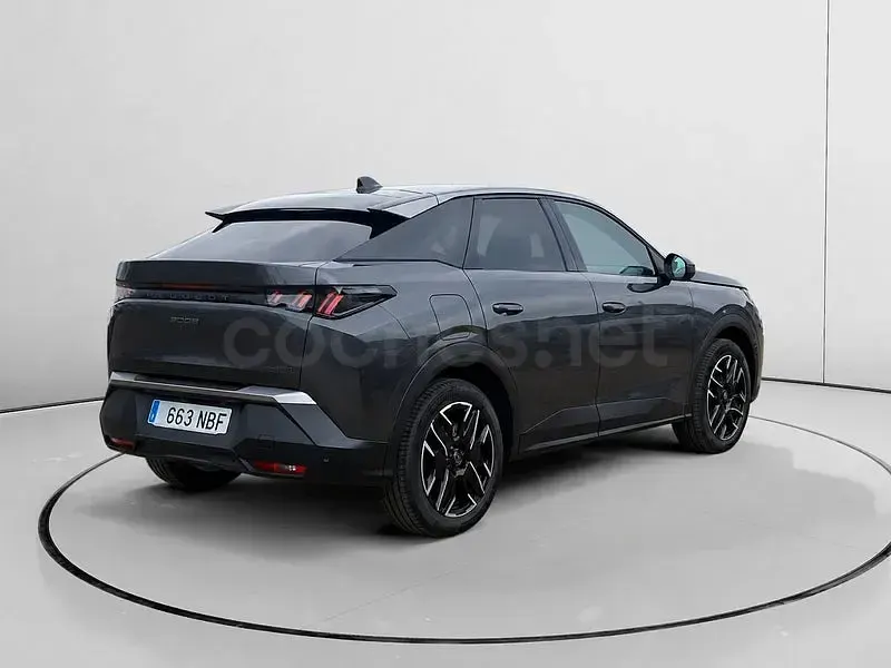 Usado Peugeot 3008 Allure 136 CV (100 kW) 2025 Gris / plata SUV