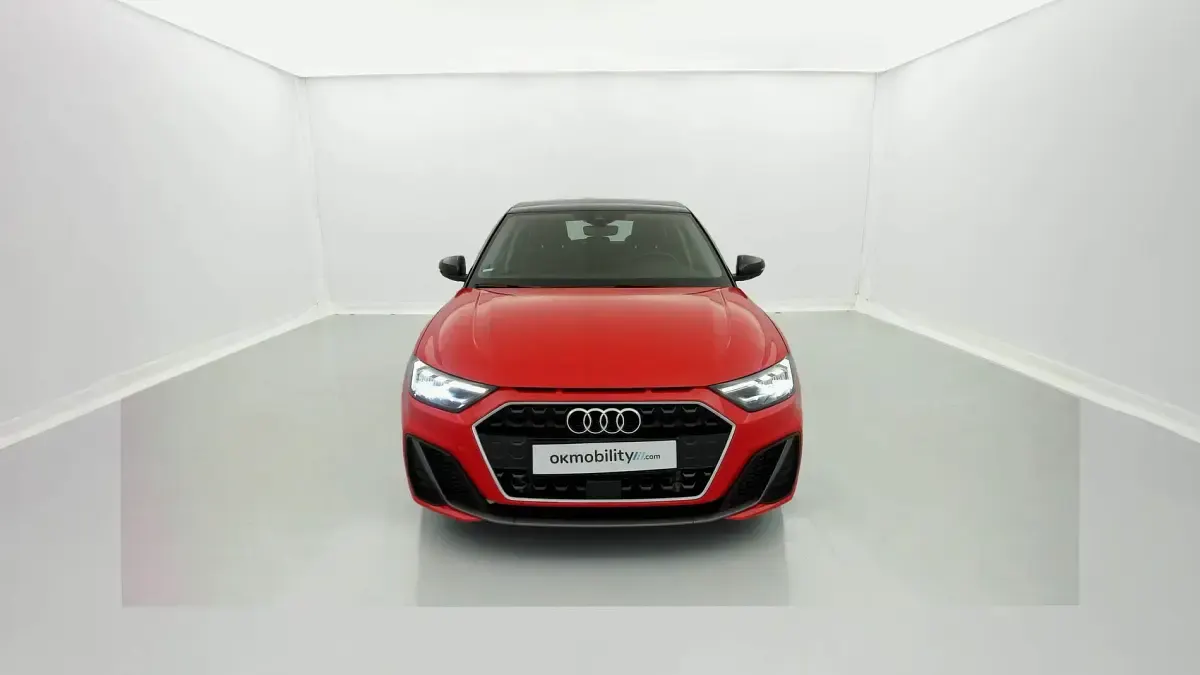 Usado Audi A1 Sportback S-Line 110 CV (80 kW) 2022 Misanorot / mythosschwarz Utilitario