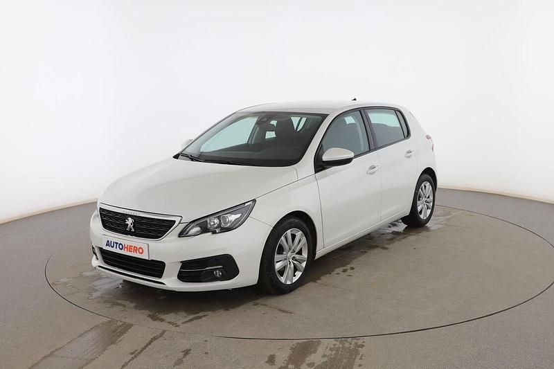 Usado Peugeot 308 Active 110 CV (80 kW) 2017 Blanco Utilitario
