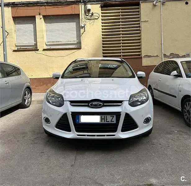 Brugt Ford Focus Trend 115 HK (84 kW) 2012 Hvid Sedan