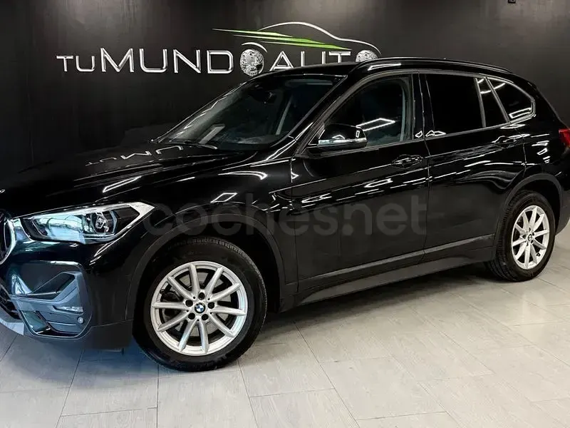 Usado BMW X1 Comfort Edition 190 CV (139 kW) 2022 Negro SUV