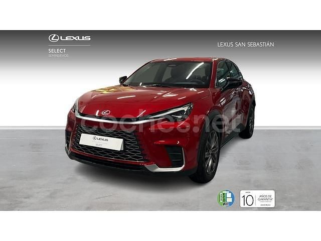 Rojo Usado 2025 Lexus LBX SUV | 32.900 € (Buen precio) - Imagen 1/4