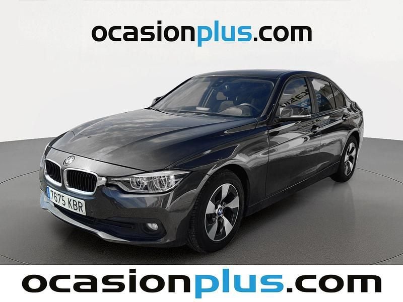 Usado BMW 320 Efficient Dynamics 163 CV (119 kW) 2017 Gris Berlina