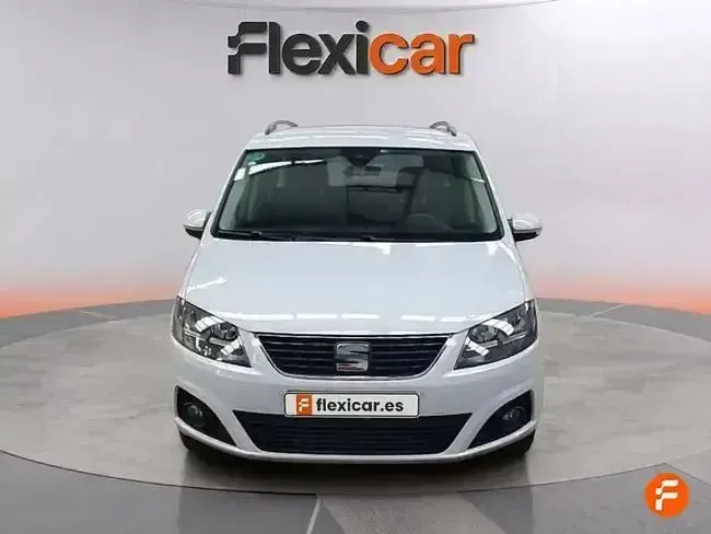 Usado Seat Alhambra Style 150 CV (110 kW) 2022 Gris / plata Monovolumen