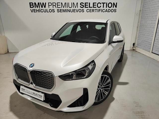Blanco Usado 2024 BMW iX1 Comfort Edition SUV | 45.900 € (Precio justo) - Imagen 1/4