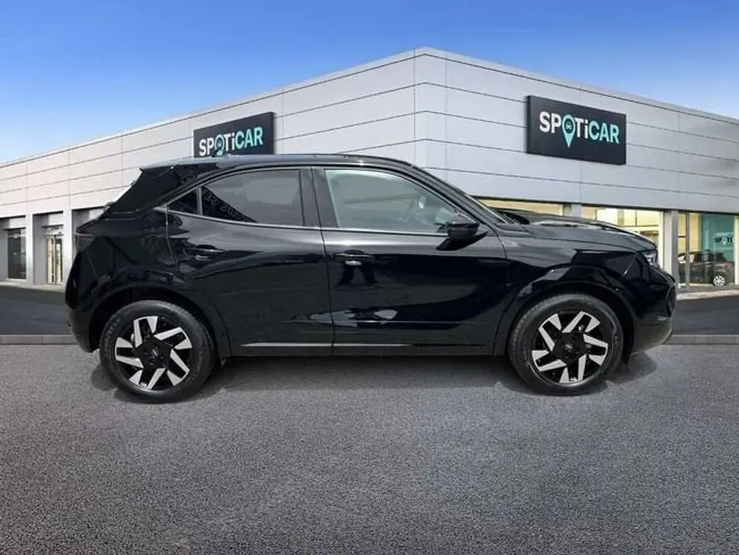 Usado Opel Mokka 136 CV (100 kW) 2025 Negro SUV