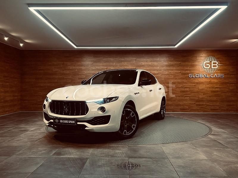 Usado Maserati Levante 275 CV (202 kW) 2016 Blanco SUV