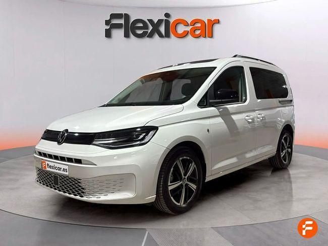 Usado VW Caddy Beach 102 CV (75 kW) 2021 Blanco Monovolumen