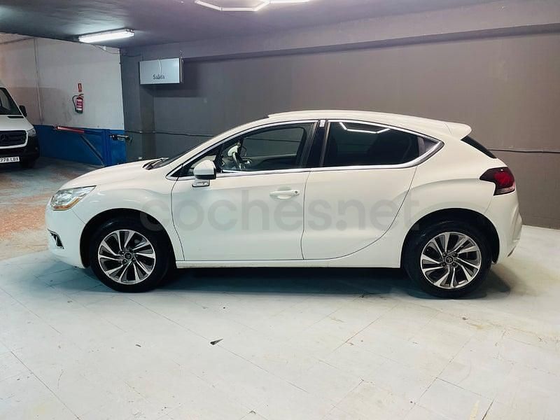 Usado Citroën DS4 92 CV (67 kW) 2012 Blanco Utilitario