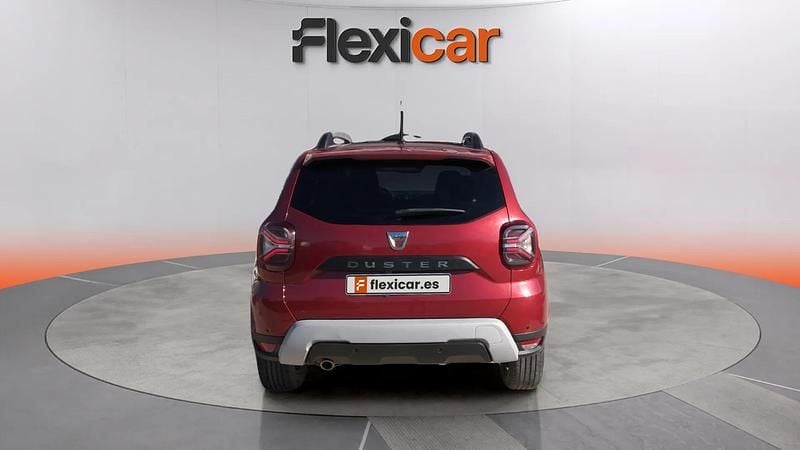Usado Dacia Duster Comfort 101 CV (74 kW) 2022 Burdeos SUV