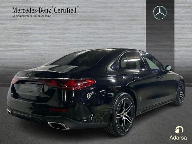 Usado Mercedes E220 197 CV (144 kW) 2025 Negro obsidiana