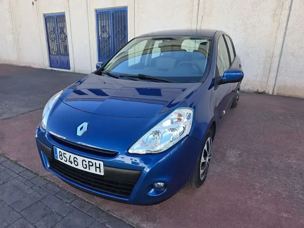 Usado Renault Clio II Expression 75 CV (55 kW) 2009 Azul Utilitario