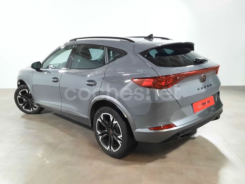Usado Cupra Formentor 150 CV (110 kW) 2023 Gris / plata SUV