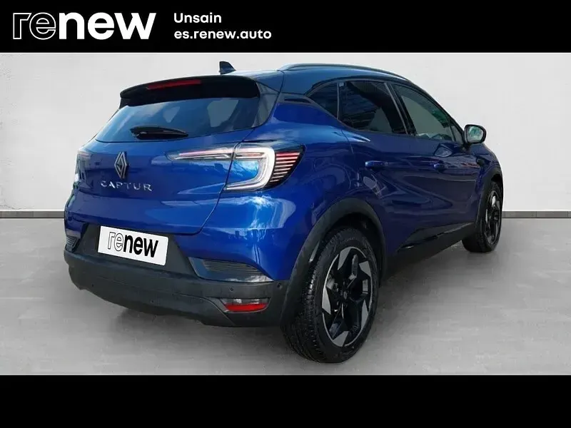 Usado Renault Captur Techno 100 CV (73 kW) 2025 Blanco SUV