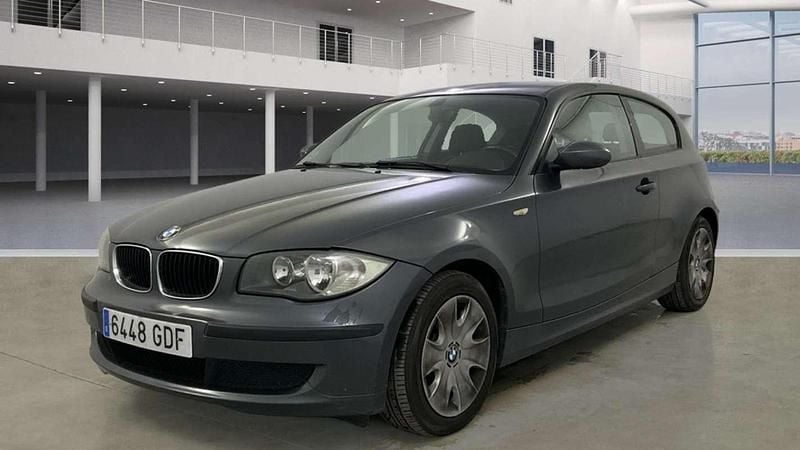 Używany BMW 118 143 KM (105 kW) 2008 Szary Hatchback