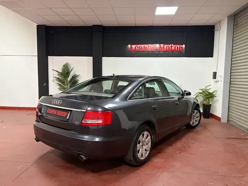 Usado Audi A6 177 CV (130 kW) 2007 Azul Berlina