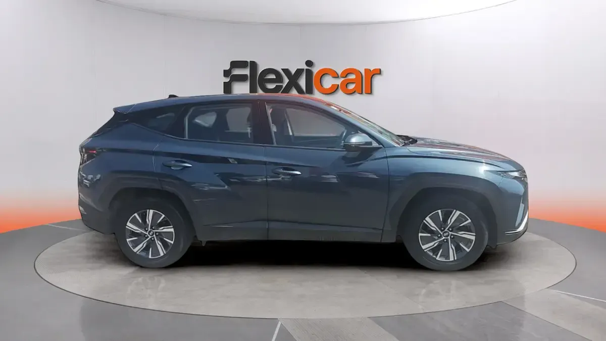 Usado Hyundai Tucson 116 CV (85 kW) 2023 Gris SUV