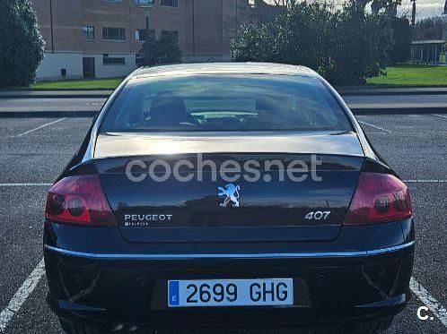 Usado Peugeot 407 Premium 136 CV (100 kW) 2008 Negro Berlina