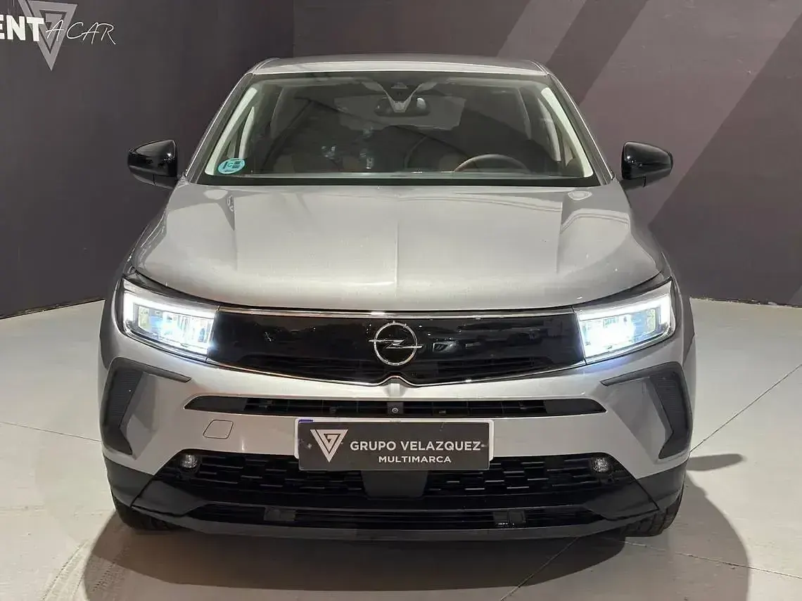 Usado Opel Grandland X Design & Tech 130 CV (95 kW) 2022 Gris SUV