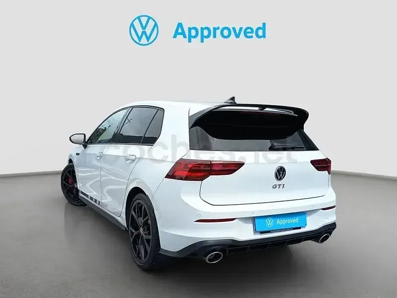 Usado VW Golf VIII GTI Clubsport 301 CV (221 kW) 2022 Blanco Berlina
