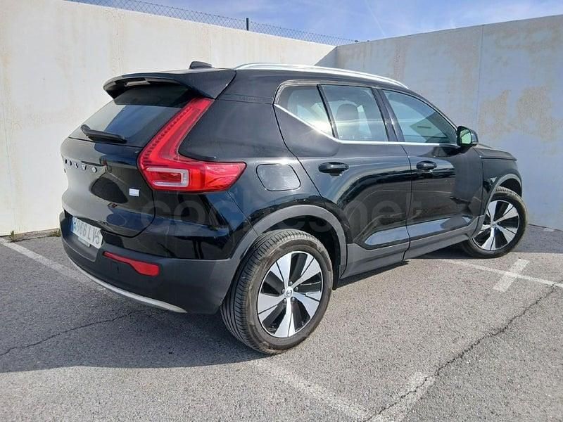 Usado Volvo XC40 Inscription 211 CV (155 kW) 2021 Negro SUV