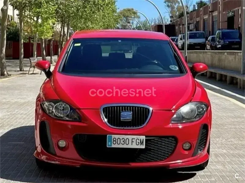Brugt Seat Leon Sport 140 HK (102 kW) 2006 Rød Hatchback