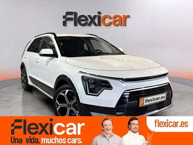 Usado Kia Niro 141 CV (103 kW) 2024 Blanco SUV