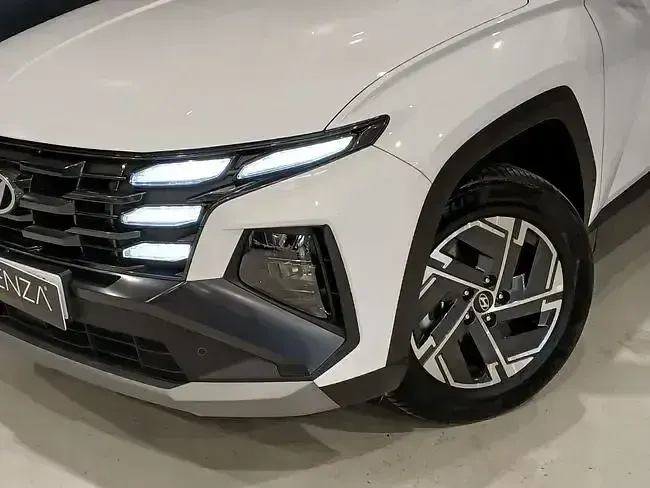 Ny Hyundai Tucson 215 HK (158 kW) 2025 Vit SUV