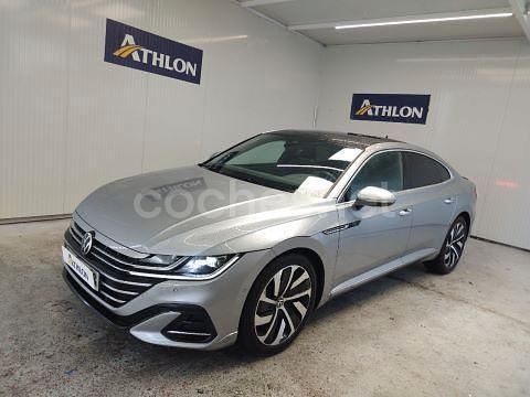 Usado VW Arteon R-line 200 CV (147 kW) 2021 Gris / plata Berlina