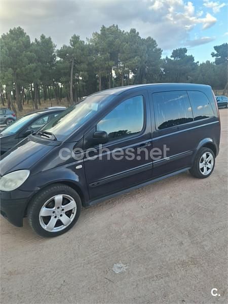 Usado Mercedes Vaneo 91 CV (66 kW) 2004 Azul Monovolumen