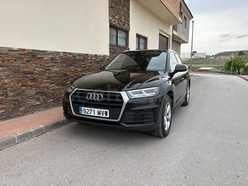 Usado Audi Q5 150 CV (110 kW) 2018 Negro SUV