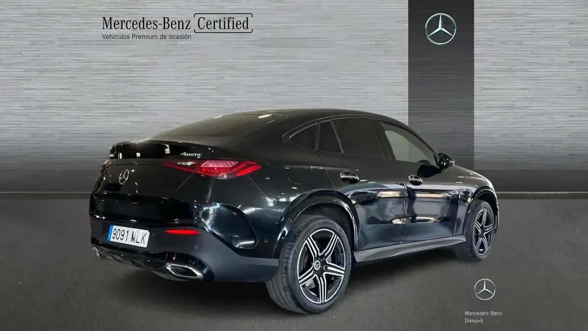Usado Mercedes GLC300e AMG line 333 CV (244 kW) 2023 Negro SUV