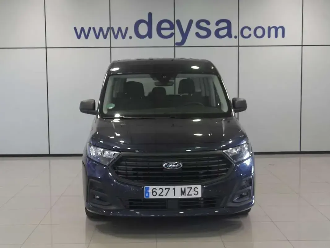 Usado Ford Tourneo Connect Trend 102 CV (75 kW) 2025 Azul Monovolumen