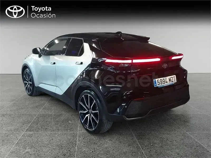 Usado Toyota C-HR Edition 223 CV (164 kW) 2025 Gris / plata SUV