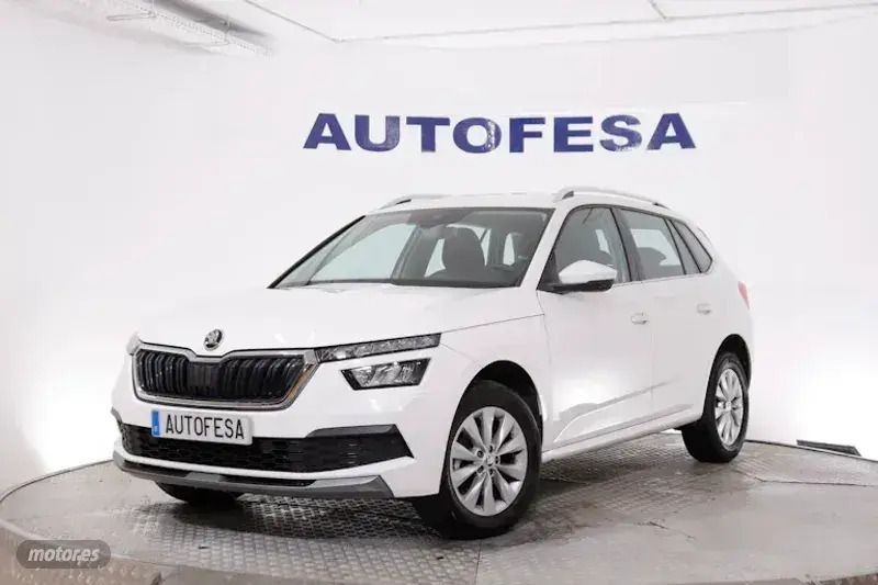 Blanco Usado 2021 Skoda Kamiq Ambition SUV | 17.650 € (Precio justo) - Imagen 1/4