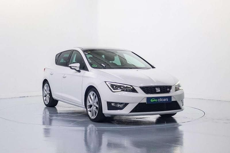Usado Seat Leon FR 150 CV (110 kW) 2015 Blanco Utilitario