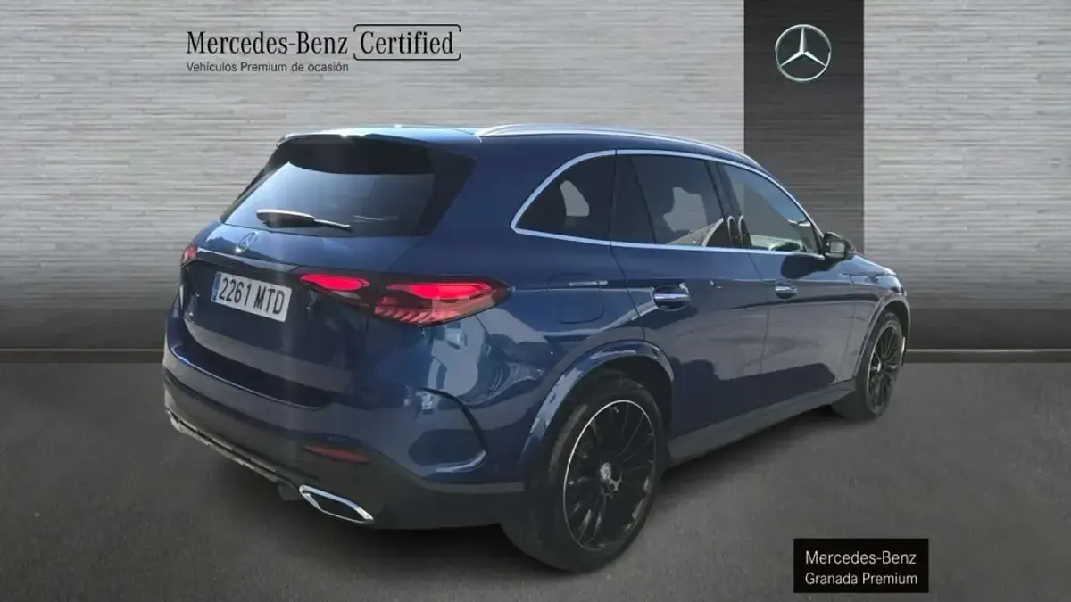 Usado Mercedes GLC220 AMG line 197 CV (144 kW) 2024 SUV