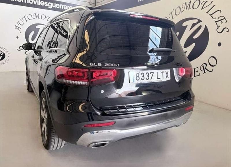 Usado Mercedes GLB200 150 CV (110 kW) 2021 Negro SUV