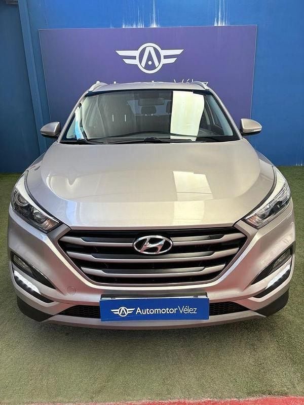 Usado Hyundai Tucson 116 CV (85 kW) 2017 Gris SUV