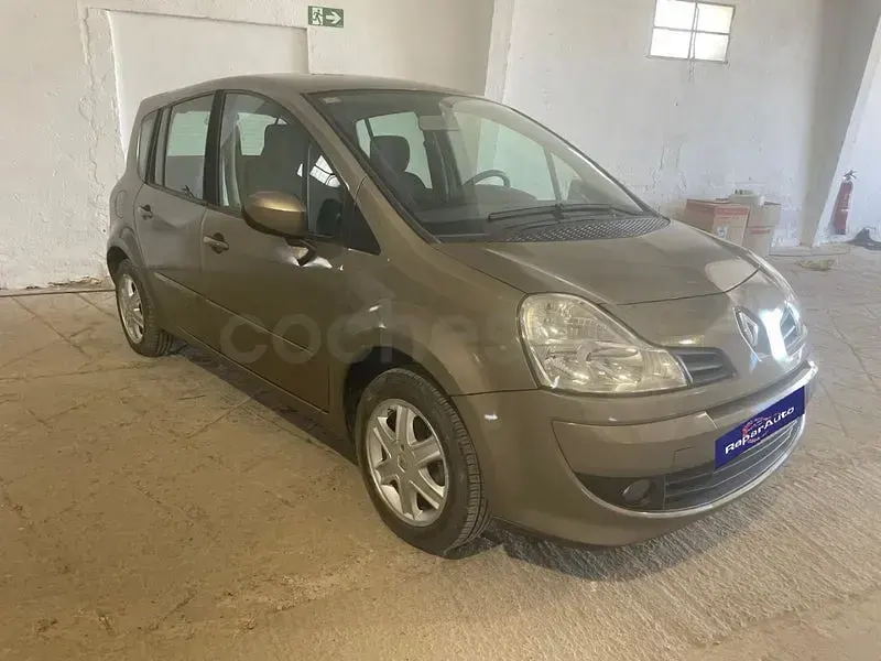 Occasion Renault Grand Modus Authentique 75 PK (55 kW) 2010 Beige MPV