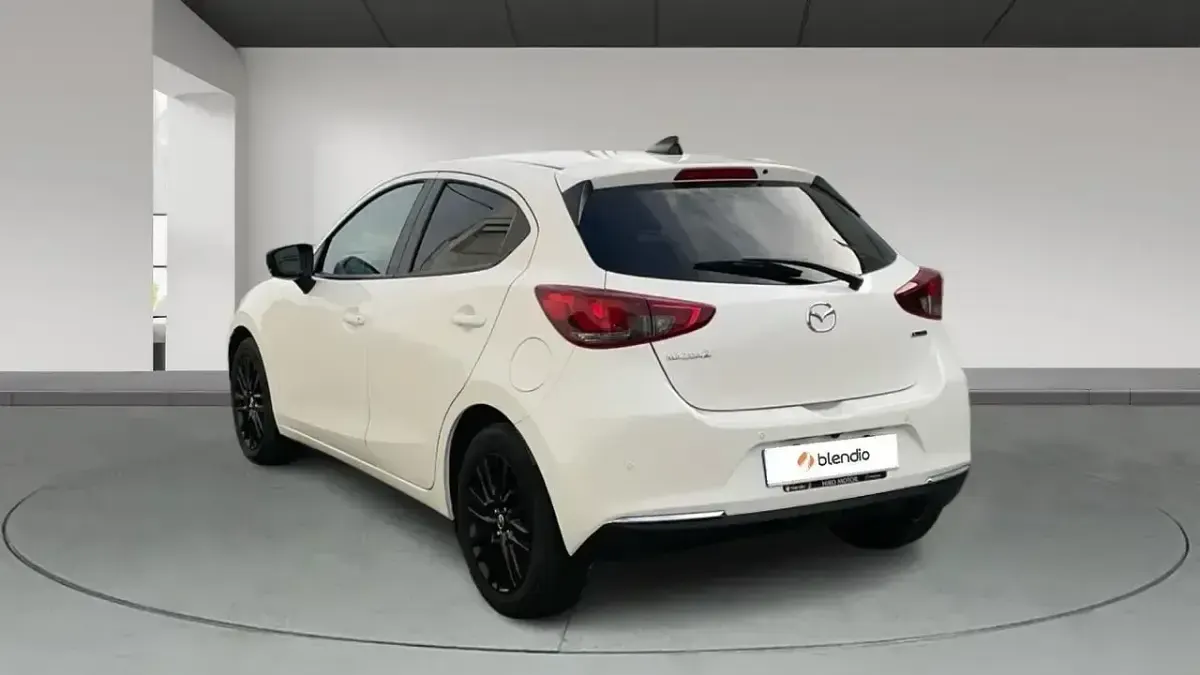 Usado Mazda 2 Homura-Line 90 CV (66 kW) 2023 Blanco Utilitario